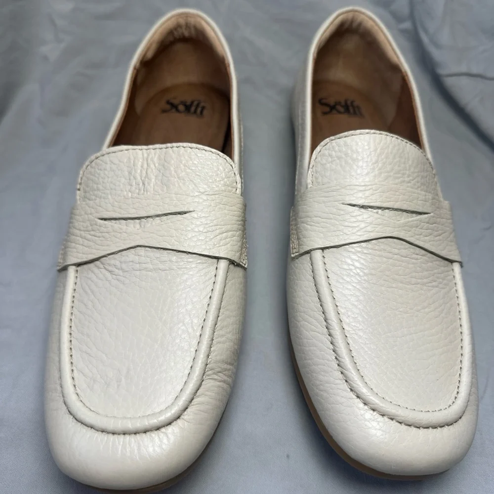Sofft Women’s Leather Allie Penny Loafers Cream Leather Size 8M New - Picture 2 of 7